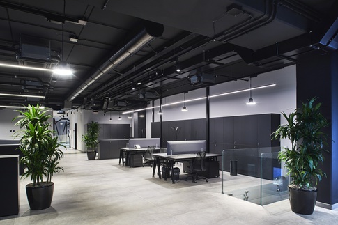 Open Space in stile industriale di 3800 di COLLETTIVO_INVƎRSO Open Space in stile industriale di 3800 di COLLETTIVO_INVƎRSO