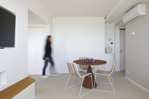 Open Space in stile minimal di 42 di zero6studio Open Space in stile minimal di 42 di zero6studio