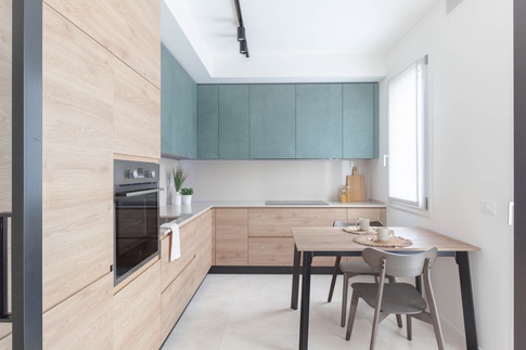 Cucina in stile naturale di 10 di Isabella Giacometti Wellbeing Architect