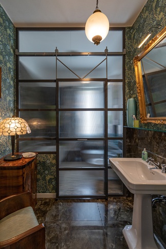 Bagno in stile vintage di 6 di Studio Pinelli