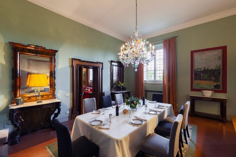 Sala da Pranzo in stile contemporaneo di 22 di Marino Casini fotografia