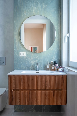 Bagno in stile contemporaneo di 6 di Gianluca Chiocca Interior Design Studio