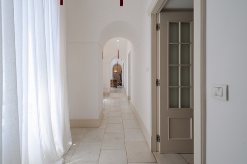 Sala da Pranzo in stile classico di 30 di Marino Casini fotografia