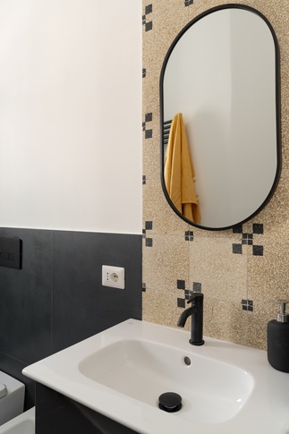 Bagno in stile contemporaneo di 3 di ARCHIELLE