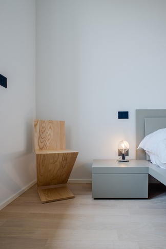 Camera da Letto in stile minimal di 18 di Paolo Gaudenzi | architetto