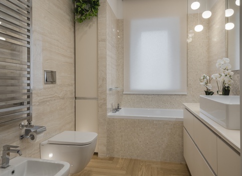 Bagno in stile moderno di 5 di Pamela Camposano