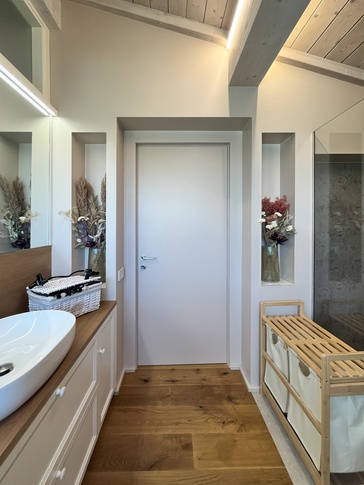 Bagno in stile rustico di 4 di JFD Juri Favilli Design