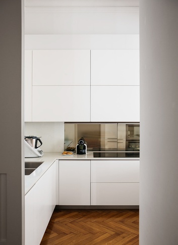 Cucina in stile moderno di 14 di Chantal Forzatti architetto