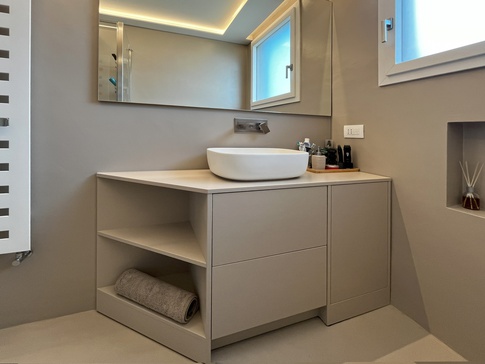 Bagno di Servizio in stile moderno di 6 di JFD Juri Favilli Design