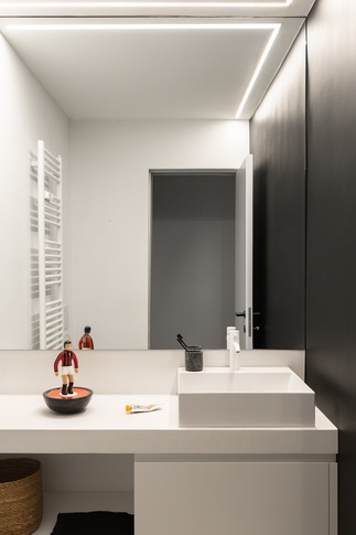 Bagno in stile contemporaneo di 2 di MatStudio