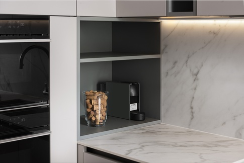 Cucina in stile contemporaneo di 9 di EasyRelooking srls