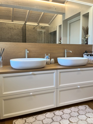 Bagno in stile rustico di 4 di JFD Juri Favilli Design