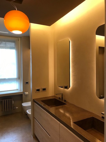 Bagno in stile contemporaneo di 8 di arch. EMANUELA CORNAGGIA