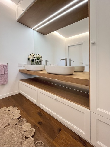 Bagno di Servizio in stile rustico di 5 di JFD Juri Favilli Design