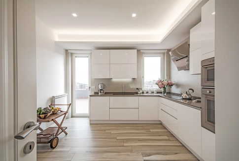 Cucina in stile contemporaneo di 15 di Alessandra Avagnano Architetto