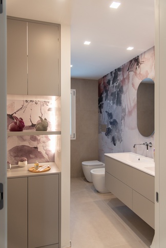 Bagno in stile contemporaneo di 12 di ValentinaZoccoArchitetto