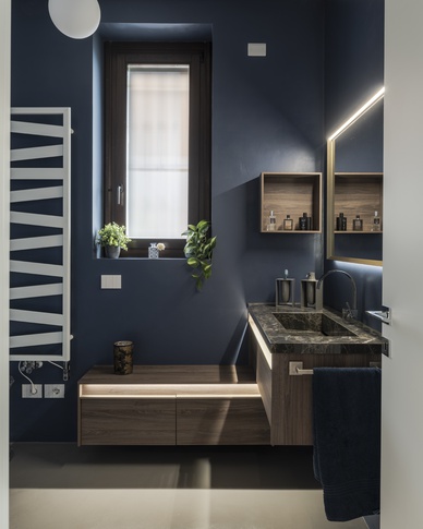 Bagno in stile contemporaneo di 6 di Annalisa Carli Architetto