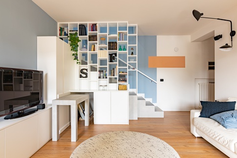 Soggiorno in stile contemporaneo di 20 di Micro Interior Design