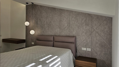 Camera da Letto in stile moderno di 1450 di CM Interiors