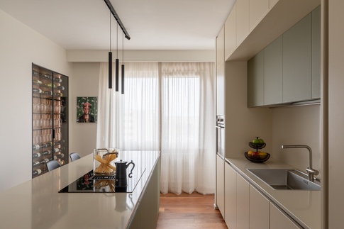 Open Space in stile contemporaneo di 125 di Archifacturing - Sara Cimarelli & Giorgio Opolka architetti Open Space in stile contemporaneo di 125 di Archifacturing - Sara Cimarelli & Giorgio Opolka architetti