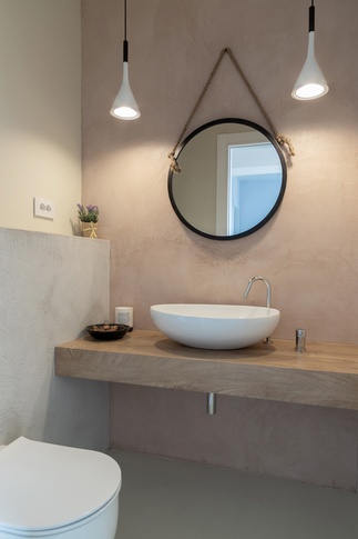 Bagno di Servizio in stile contemporaneo di 2 di Giuseppe Falcone Architetto