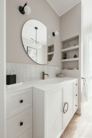 Bagno in stile classico di 6 di Annalisa Carli Architetto