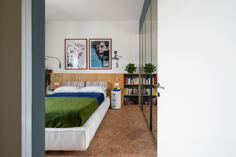 Camera da Letto in stile contemporaneo di 15 di Giulia Dalena