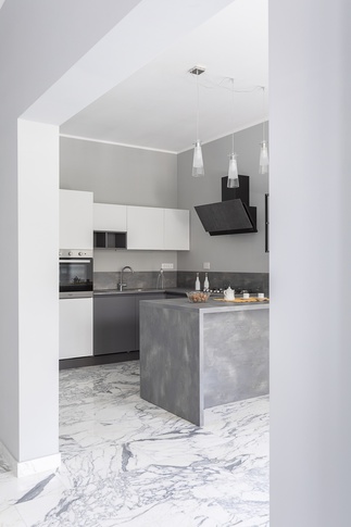 Cucina in stile minimal di 20 di Architettura 42