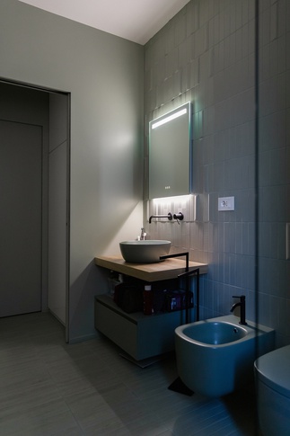 Bagno in stile contemporaneo di 14 di FAD Fucine Architettura Design