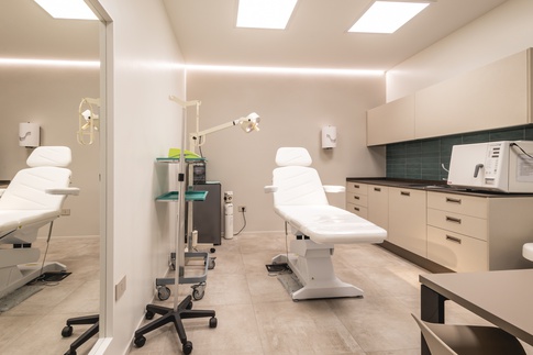 Open Space in stile moderno di 75 di Architetto Zavagnini Daniele Open Space in stile moderno di 75 di Architetto Zavagnini Daniele