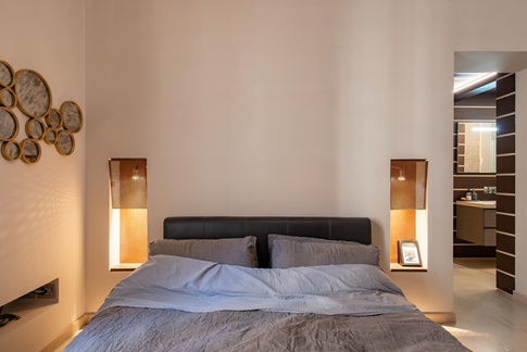 Camera da Letto in stile contemporaneo di 25 di Equus Architects