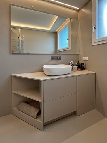 Bagno di Servizio in stile moderno di 6 di JFD Juri Favilli Design