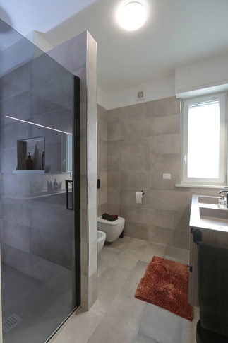 Open Space in stile moderno di 65 di Chiara Colucci Interior Designer Open Space in stile moderno di 65 di Chiara Colucci Interior Designer