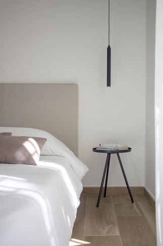 Camera da Letto in stile minimal di 15 di Ilaria Errigo Interior Design