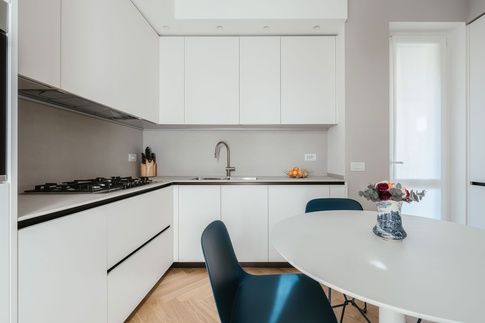 Cucina in stile contemporaneo di 12 di Annalisa Carli Architetto