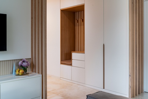 Open Space in stile moderno di 28 di Alexandra Designer Open Space in stile moderno di 28 di Alexandra Designer