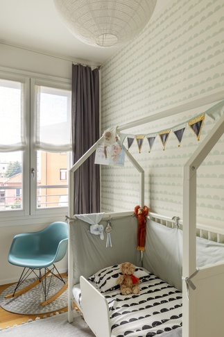 Cameretta Bambini in stile nordico di 9 di Chantal Forzatti architetto