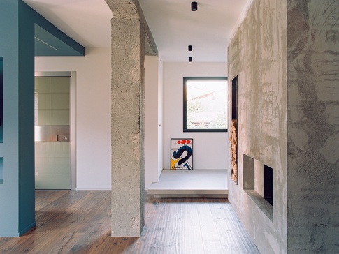 Open Space in stile nordico di 100 di Moroni Architettura 2.0 Open Space in stile nordico di 100 di Moroni Architettura 2.0