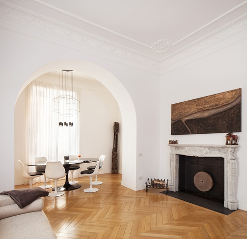 Sala da Pranzo in stile classico di 50 di Z5AI Sala da Pranzo in stile classico di 50 di Z5AI