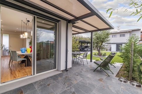 Sala da Pranzo in stile contemporaneo di 30 di Studio Contemponareo