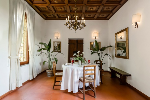 Sala da Pranzo in stile classico di 25 di Fabio Casati