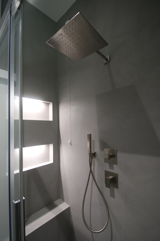 Bagno in stile contemporaneo di 5 di BB1 Architettura & Design