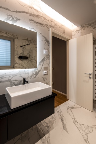 Bagno in stile moderno di 5 di MICHELE VOLPI STUDIO INTERIOR DESIGN