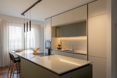 Open Space in stile contemporaneo di 125 di Archifacturing - Sara Cimarelli & Giorgio Opolka architetti Open Space in stile contemporaneo di 125 di Archifacturing - Sara Cimarelli & Giorgio Opolka architetti