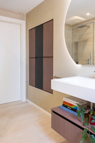 Bagno in stile moderno di 6 di Z+Z