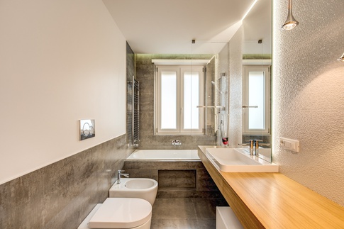 Bagno in stile contemporaneo di 5 di MOB Architects