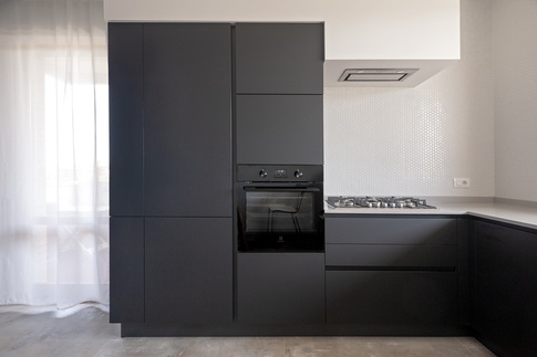 Cucina in stile moderno di 25 di Luca Bucciantini Architettura d' Interni