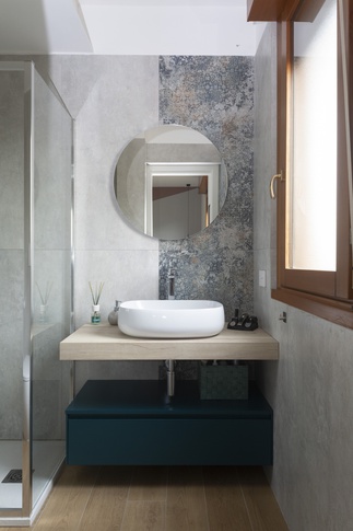 Bagno in stile moderno di 6 di zero6studio