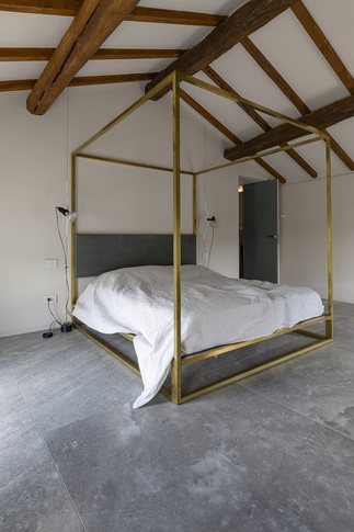 Camera da Letto in stile contemporaneo di 22 di Andrea Benedetti Architetto