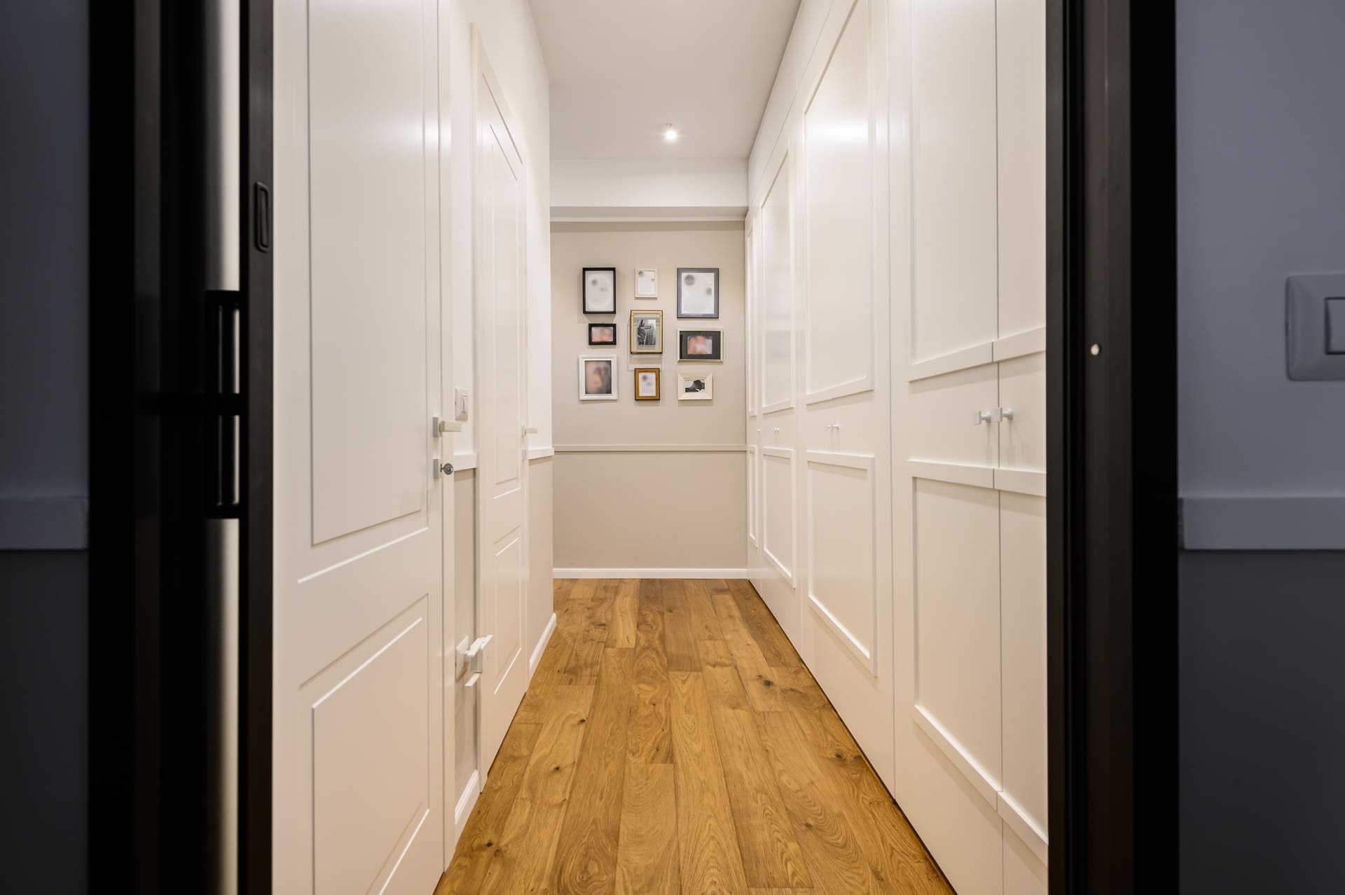 Illuminazione corridoio: 5 soluzioni pratiche e trucchi per sfruttare al meglio la luce